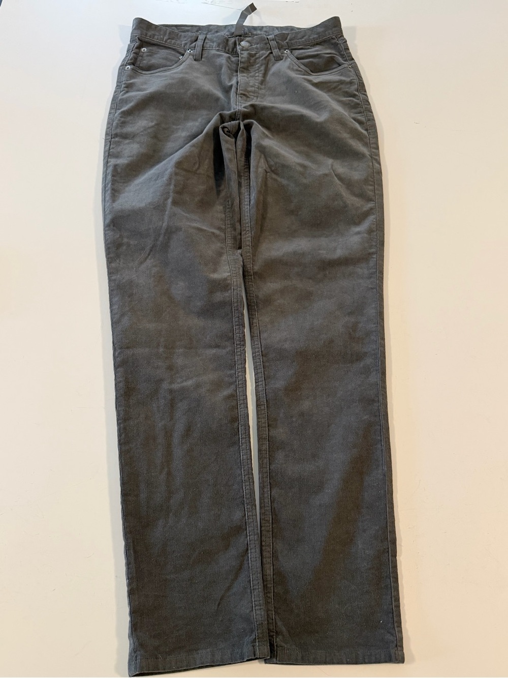 Vuori Optimist 5 Pocket Corduroy Pants Men’s 30 Charcoal Gray Stretch V478
